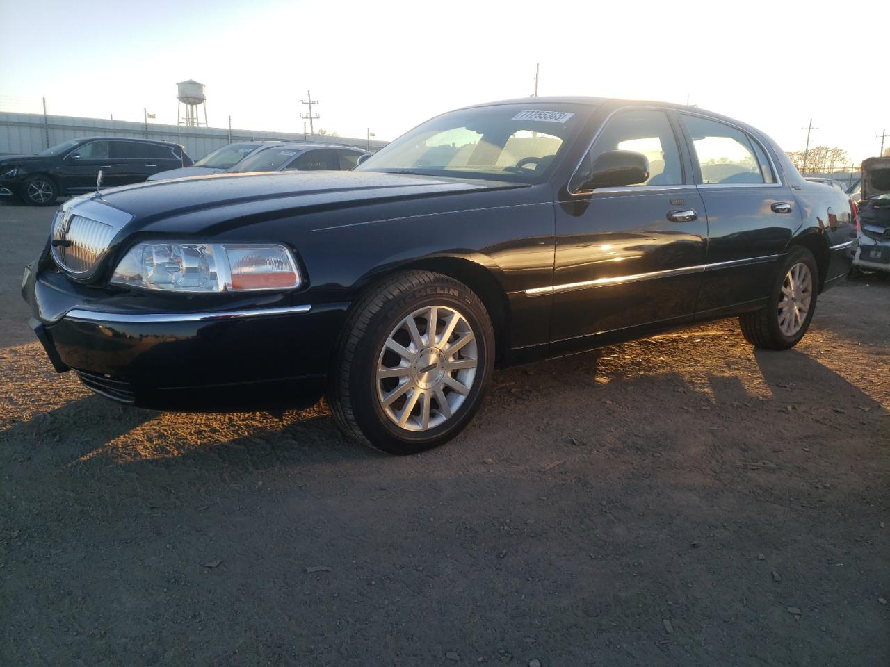 Изображение 2006 LINCOLN TOWN CAR SIGNATURE LIMITED 2006