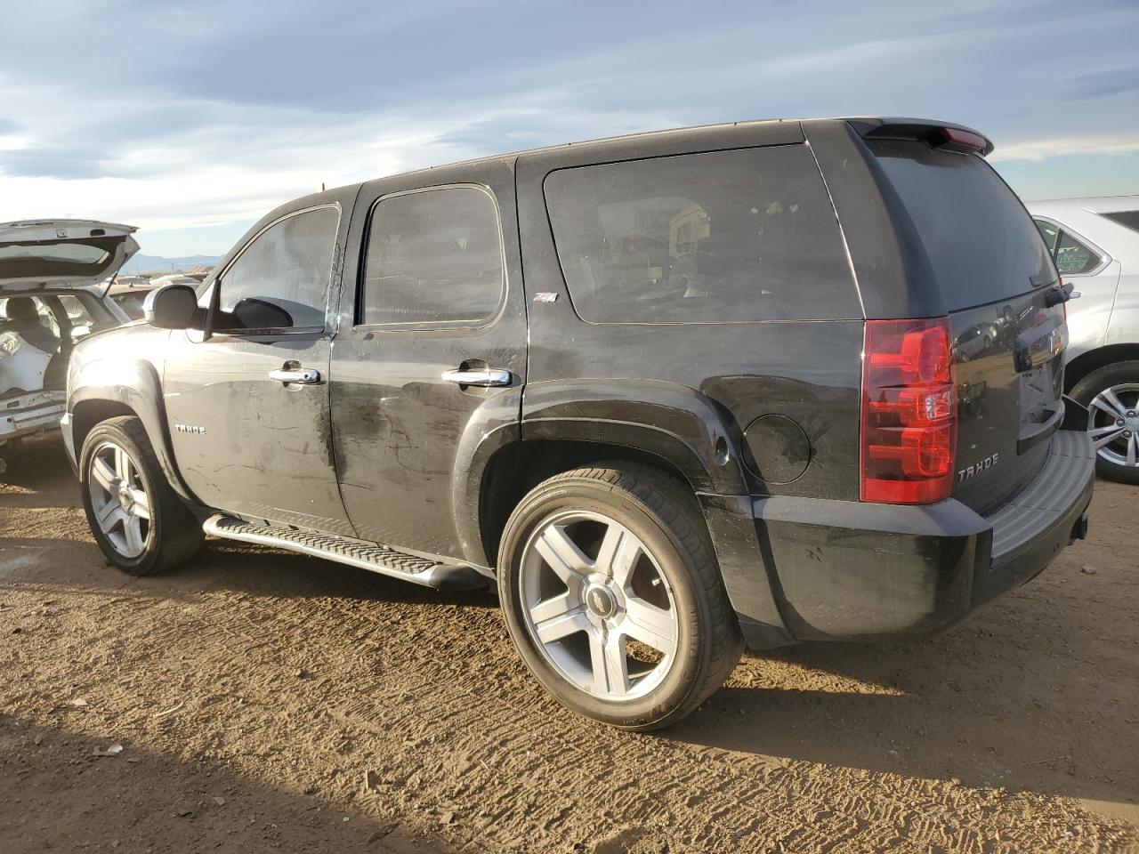Obraz 2 z 2011 CHEVROLET TAHOE K1500 LT 2011 z VIN 1GNSKBE09BR186666