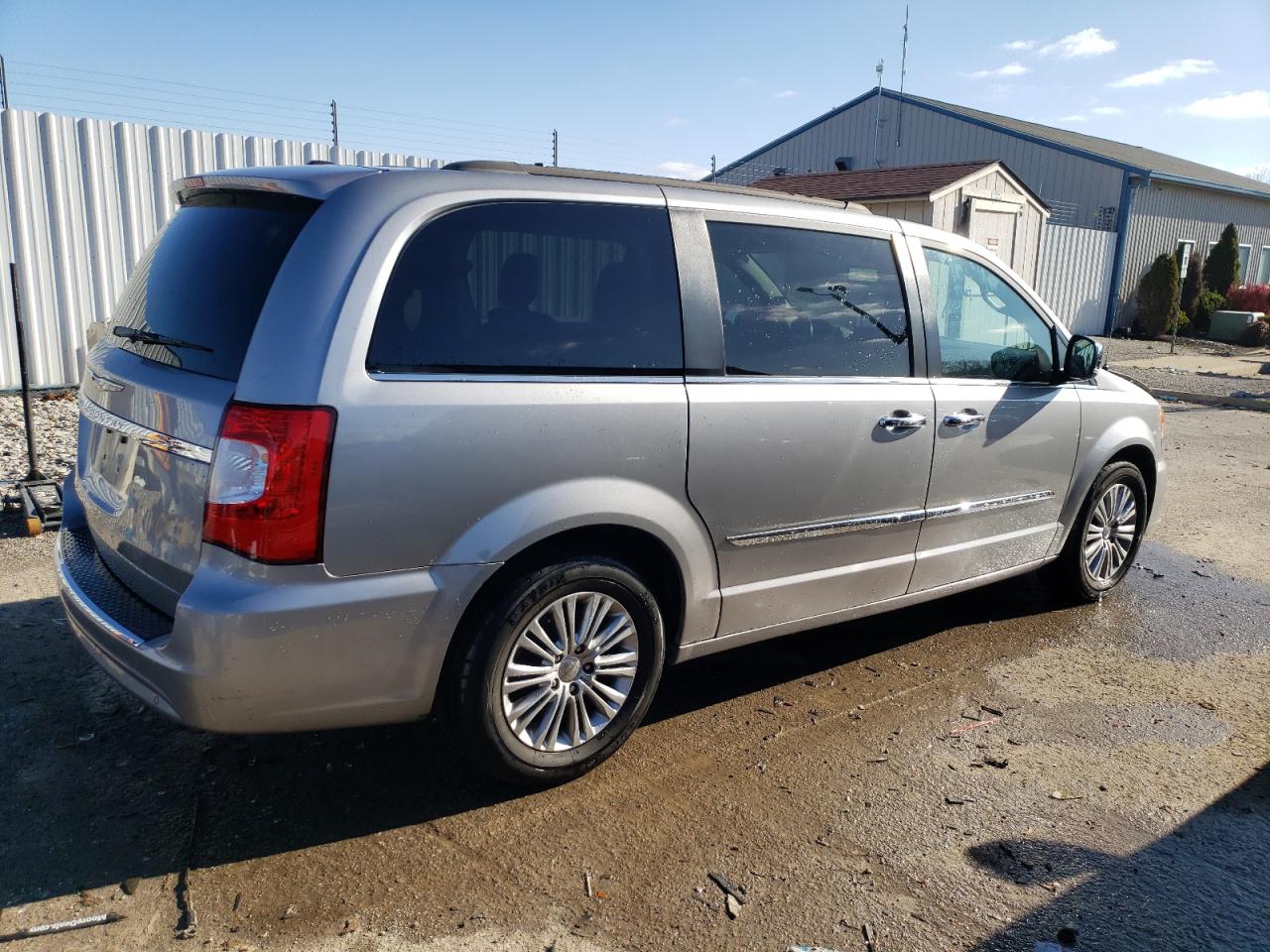 Изображение 3 2016 CHRYSLER TOWN & COUNTRY TOURING L 2016 с VIN 2C4RC1CG8GR158535