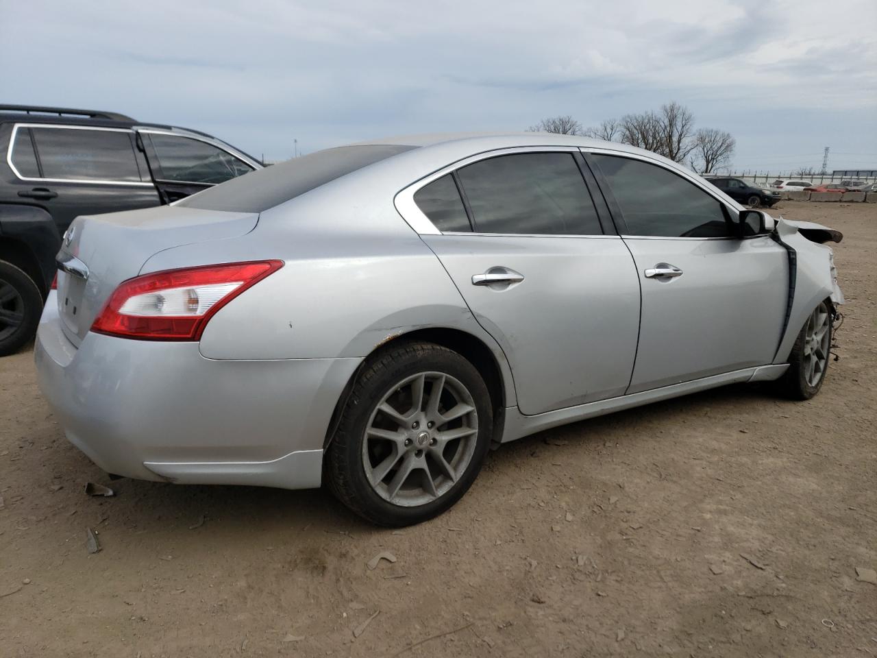 Image 3 of 2010 NISSAN MAXIMA S 2010 with VIN 1N4AA5AP1AC814660