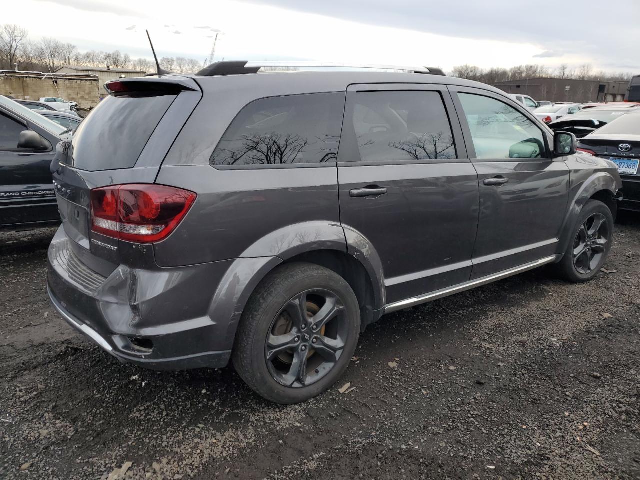 Obraz 3 z 2018 DODGE JOURNEY CROSSROAD 2018 z VIN 3C4PDDGG5JT477461