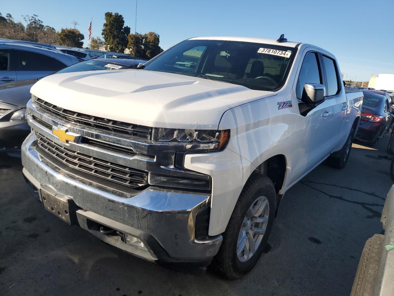 Image 1 of 2019 CHEVROLET SILVERADO K1500 LT 2019 with VIN 1GCUYDED2KZ189634