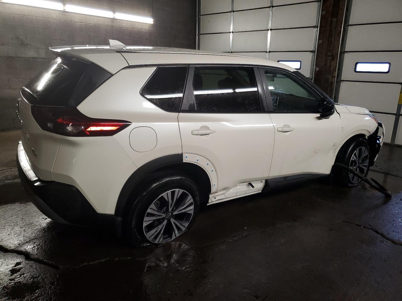 Изображение 3 2023 NISSAN ROGUE SV 2023 с VIN JN8BT3BB2PW194218