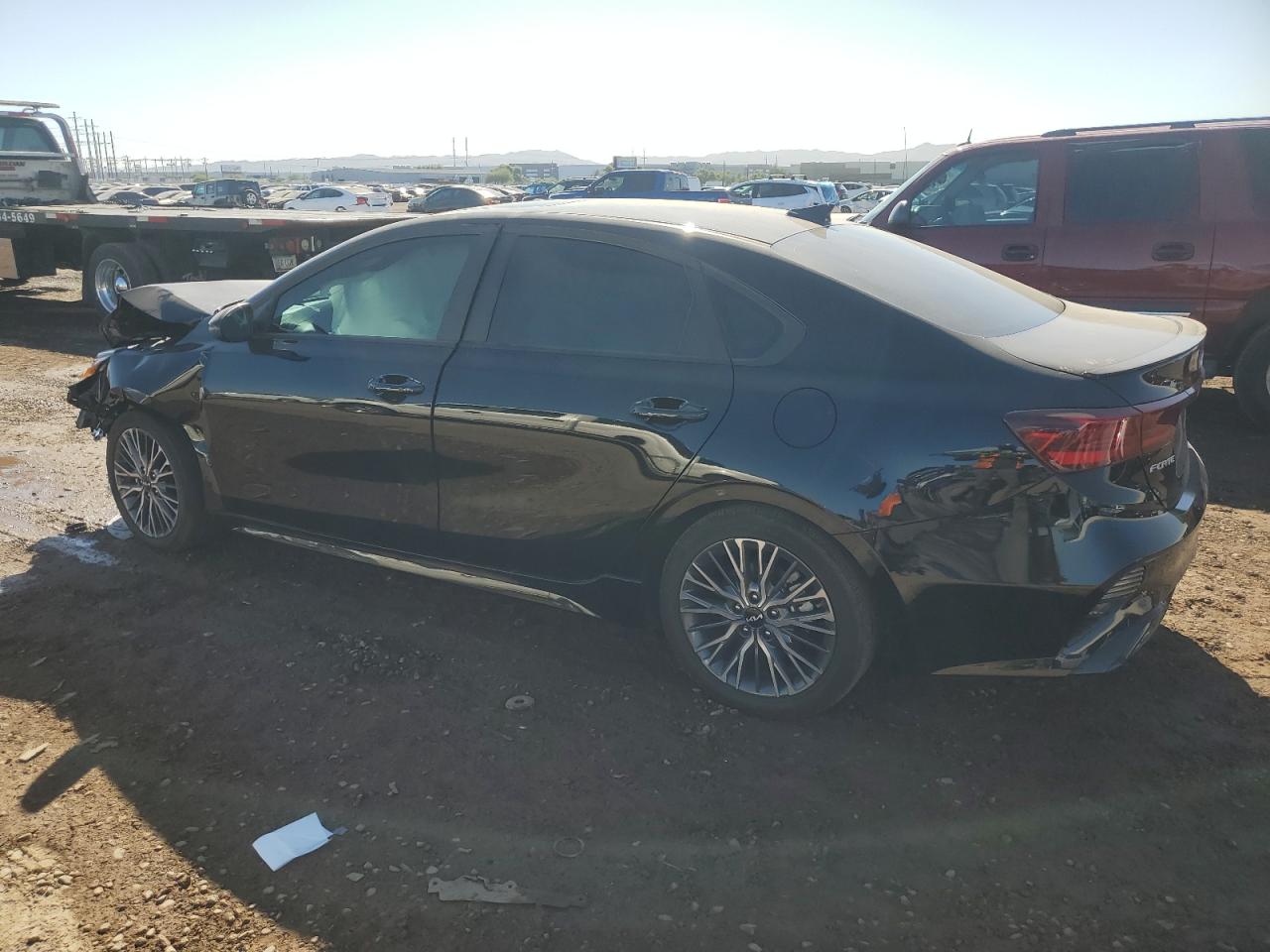 Изображение 2 2022 KIA FORTE GT LINE 2022 с VIN 3KPF54AD3NE493742