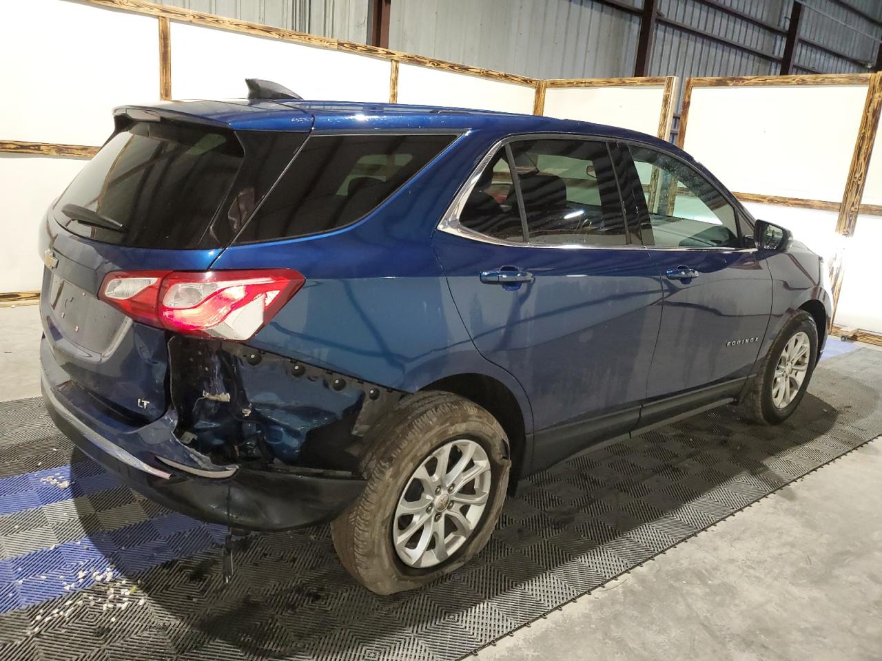 Изображение 3 2019 CHEVROLET EQUINOX LT 2019 с VIN 2GNAXJEV8K6267740