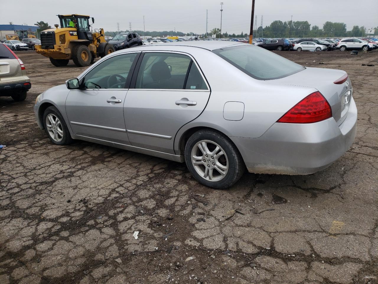 Изображение 2 2007 HONDA ACCORD SE 2007 с VIN 1HGCM55327A090582