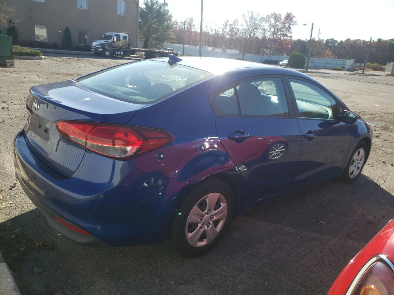 Изображение 3 2017 KIA FORTE LX 2017 с VIN 3KPFK4A70HE030187