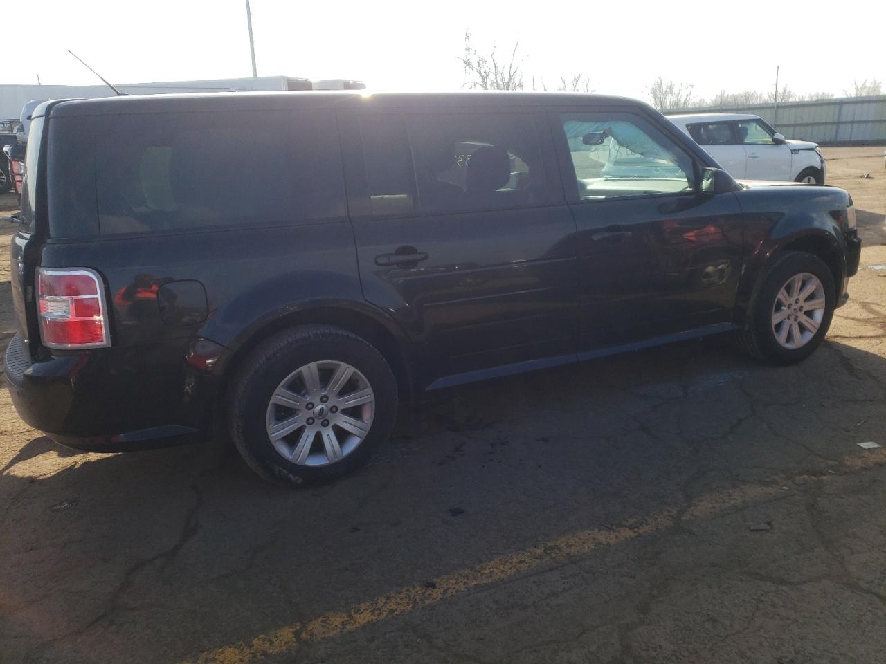 Obraz 3 z 2011 FORD FLEX SE 2011 z VIN 2FMGK5BC1BBD21880