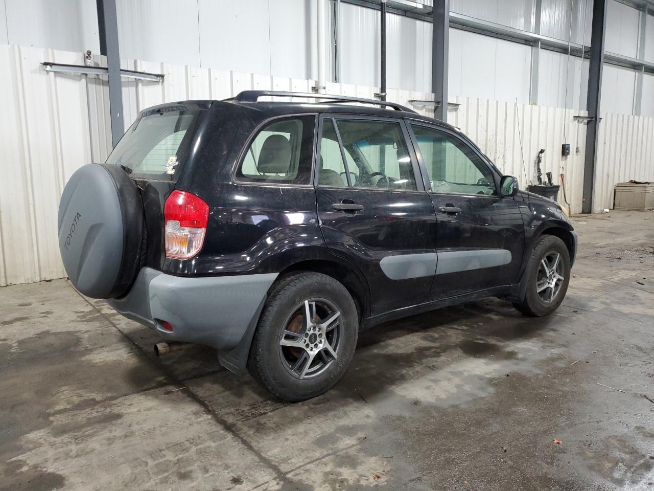 Image 3 of 2001 TOYOTA RAV4  2001 with VIN JTEGH20V110034380