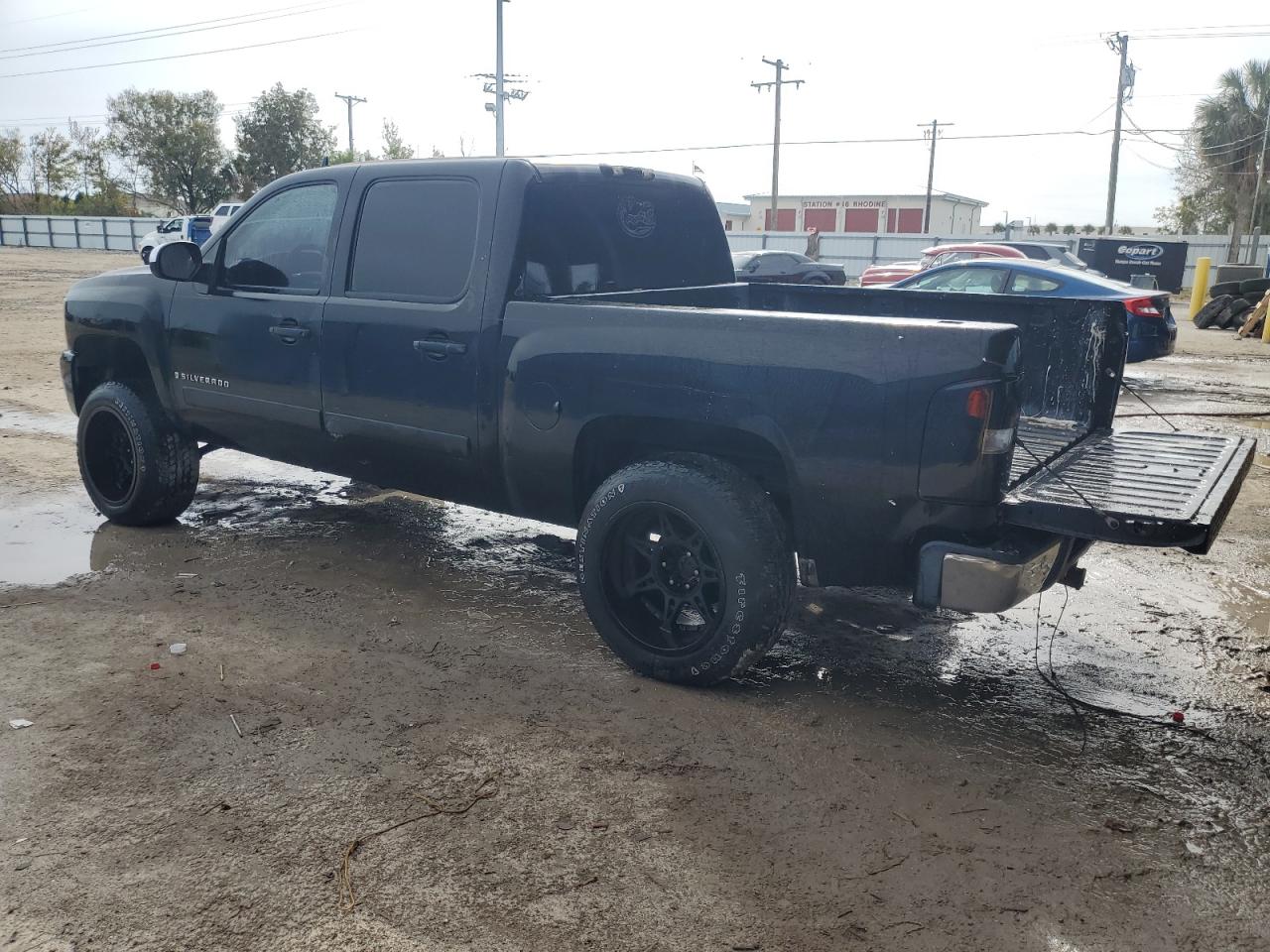 Изображение 2 2007 CHEVROLET SILVERADO C1500 CREW CAB 2007 с VIN 2GCEC13C171728661