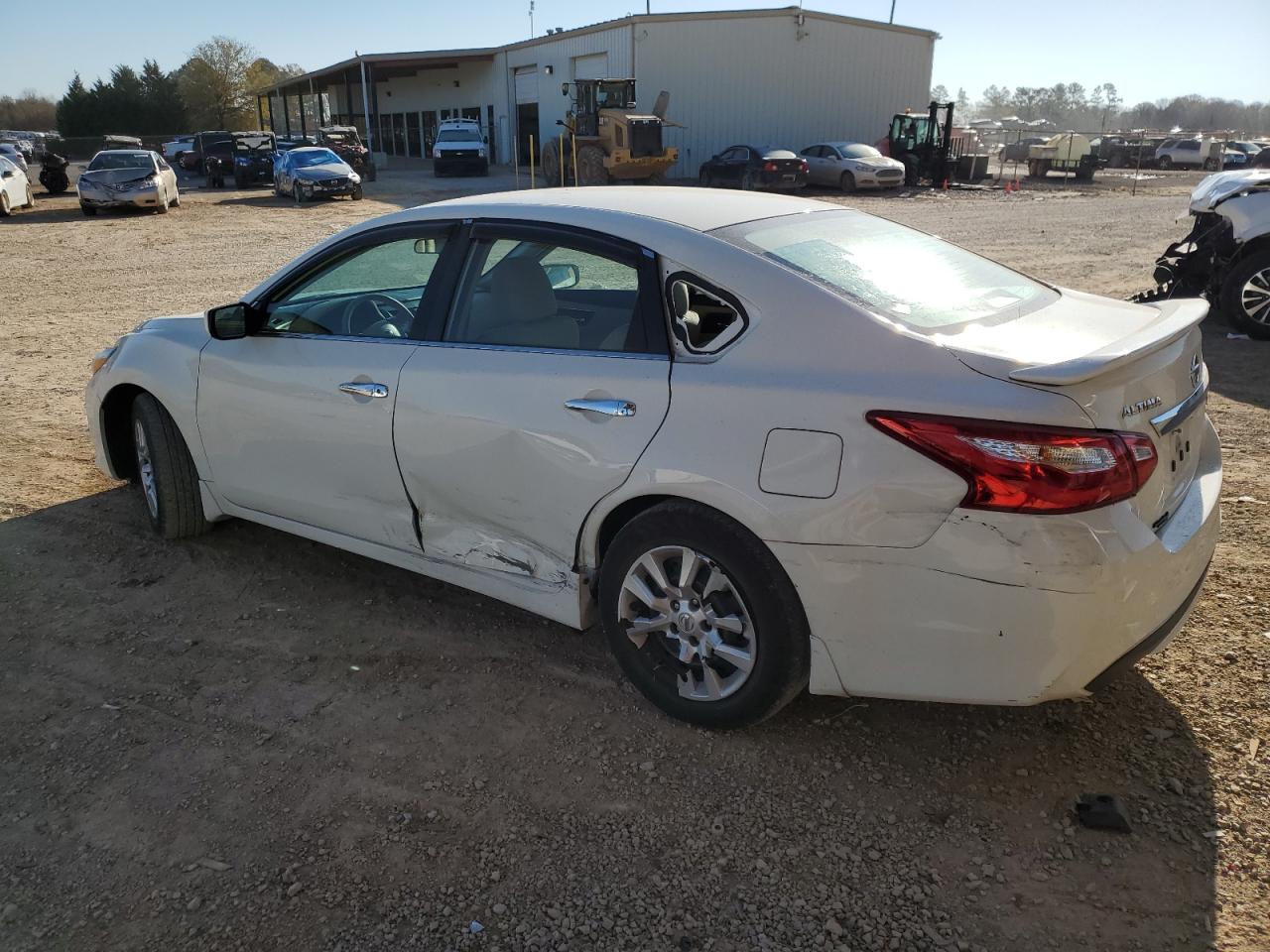 Obraz 2 z 2016 NISSAN ALTIMA 2.5 2016 z VIN 1N4AL3AP5GC293479