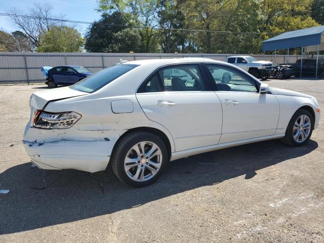 Изображение 3 2010 MERCEDES-BENZ E 550 2010 с VIN WDDHF7CB2AA161832
