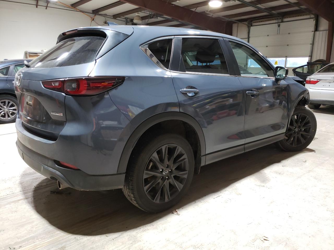 Image 3 of 2022 MAZDA CX-5 PREFERRED 2022 with VIN JM3KFBCM3N1562081
