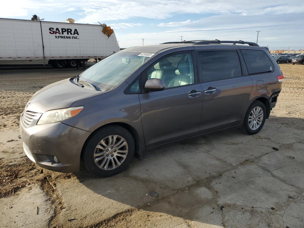 Obraz 2013 TOYOTA SIENNA XLE 2013