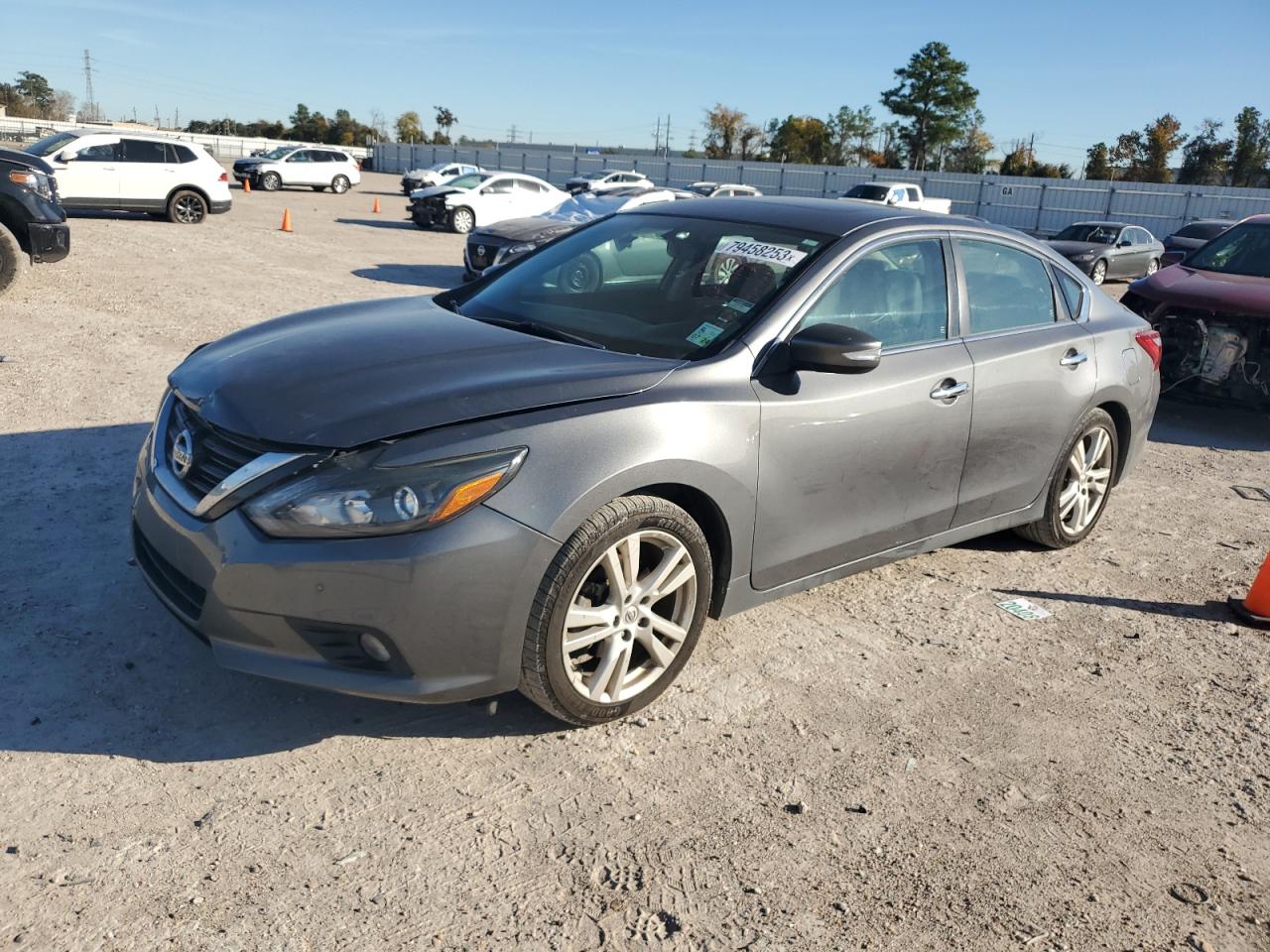 Изображение 1 2017 NISSAN ALTIMA 3.5SL 2017 с VIN 1N4BL3AP7HC109925