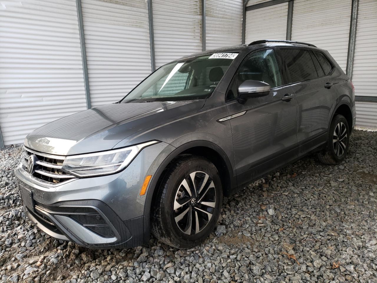 Изображение 1 2023 VOLKSWAGEN TIGUAN S 2023 с VIN 3VVRB7AX5PM036524