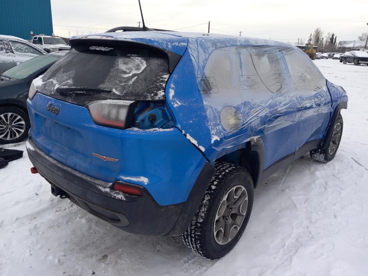 Image 3 of 2020 JEEP CHEROKEE TRAILHAWK 2020 with VIN 1C4PJMBX9LD604897