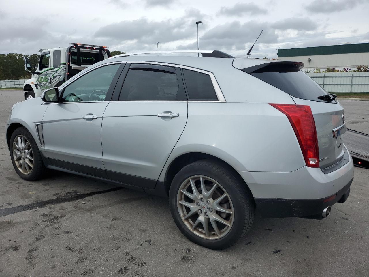 Image 2 of 2014 CADILLAC SRX PREMIUM COLLECTION 2014 with VIN 3GYFNGE31ES608580