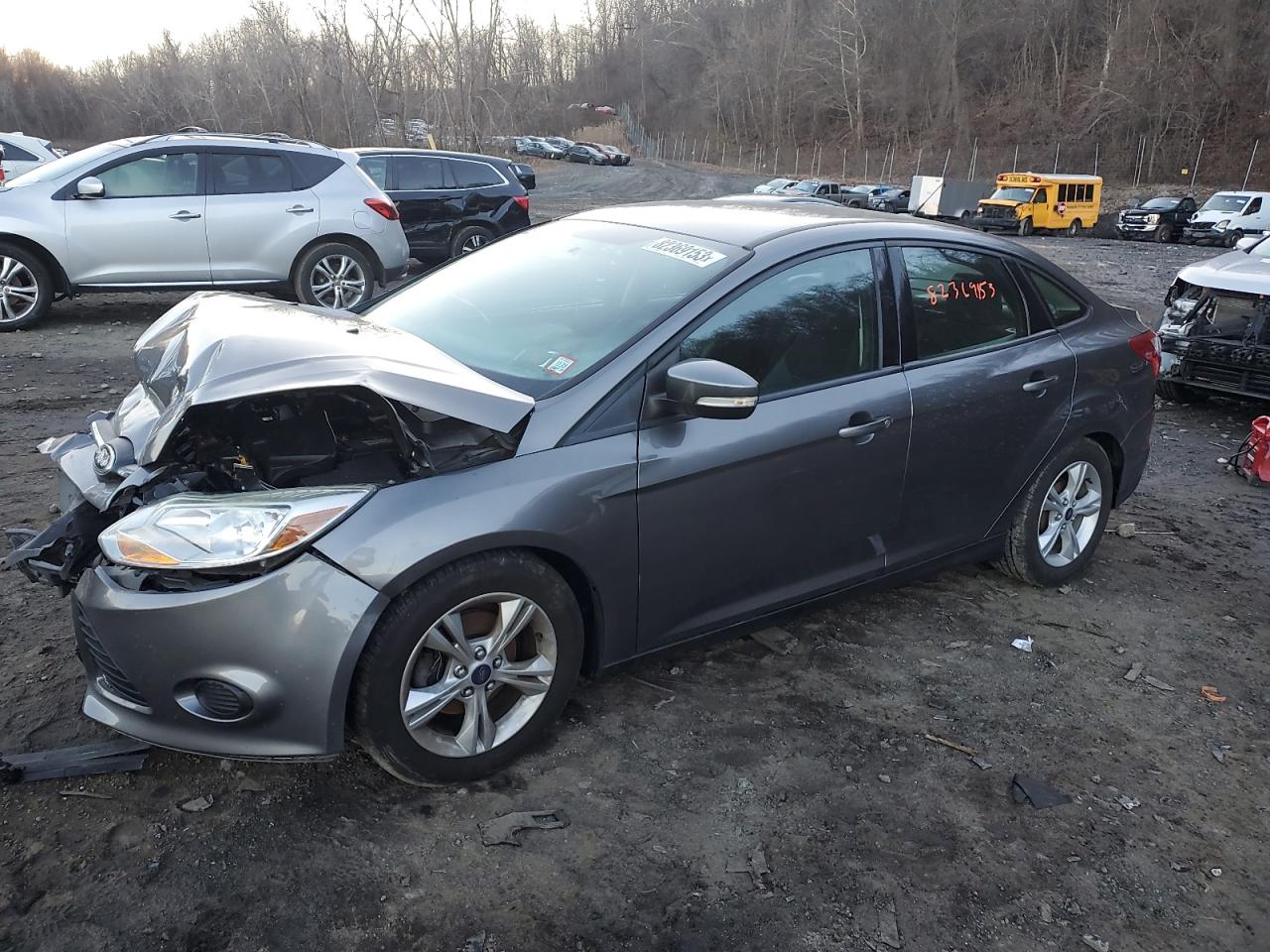 Image 1 of 2014 FORD FOCUS SE 2014 with VIN 1FADP3F2XEL338413
