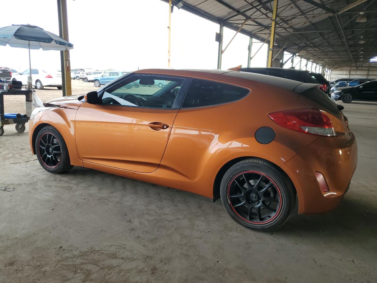 Image 2 of 2015 HYUNDAI VELOSTER  2015 with VIN KMHTC6AD5FU243518