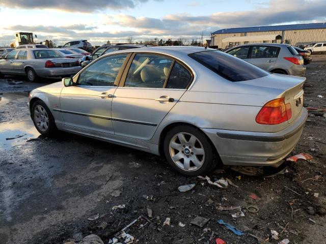 Obraz 2 z 2000 BMW 328 I 2000 z VIN WBAAM5349YFR19070