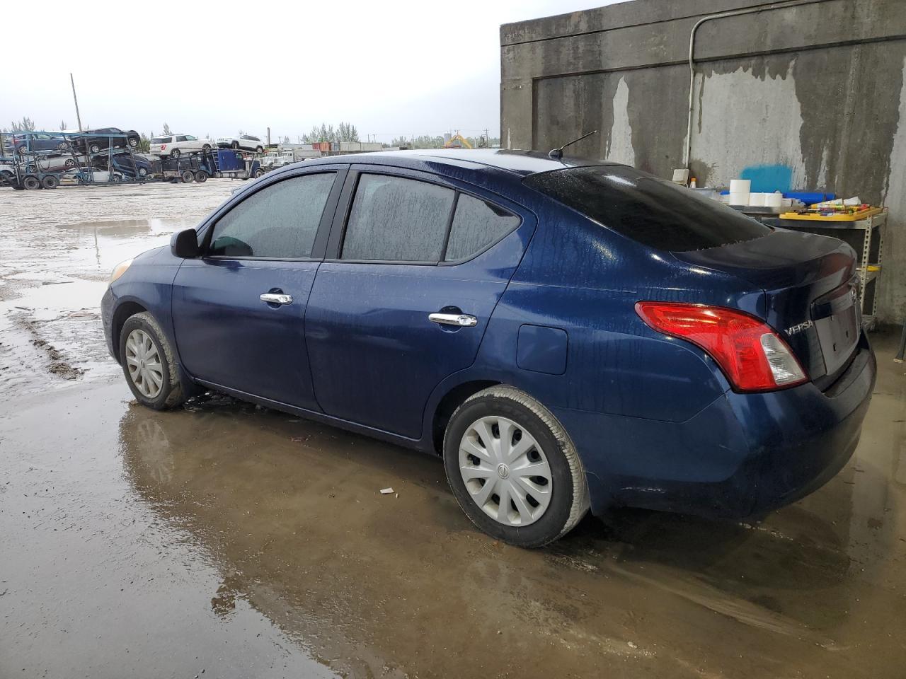 Obraz 2 z 2012 NISSAN VERSA S 2012 z VIN 3N1CN7AP0CL885863