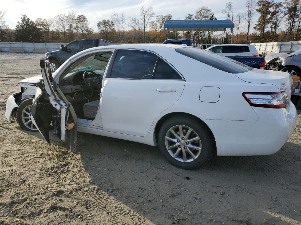 Obraz 2 z 2011 TOYOTA CAMRY HYBRID 2011 z VIN 4T1BB3EK6BU131794