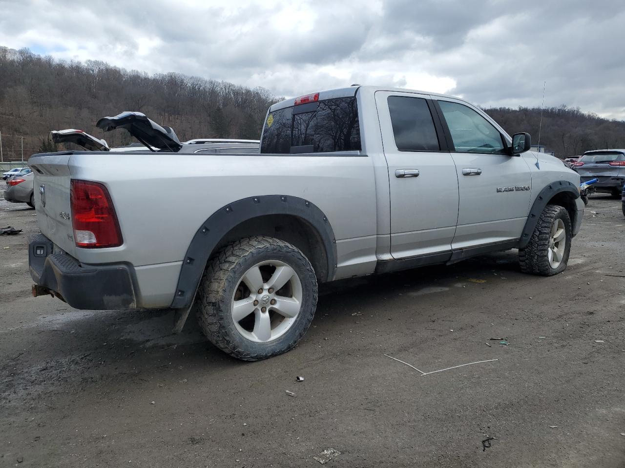 Image 3 of 2011 DODGE RAM 1500  2011 with VIN 1D7RV1GP7BS578093