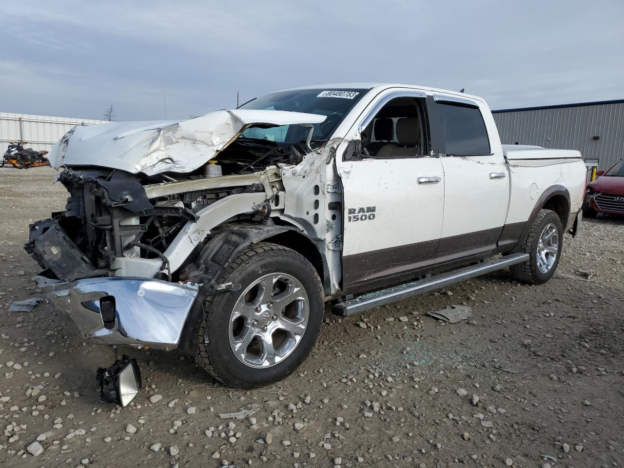 Изображение 1 2017 RAM 1500 LARAMIE 2017 с VIN 1C6RR7VT1HS843446