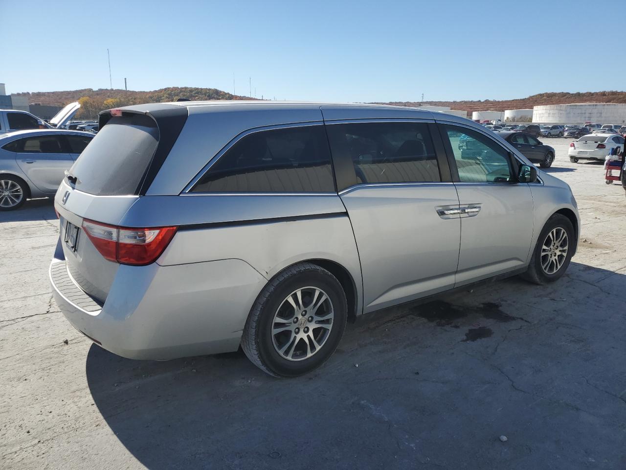 Image 3 of 2012 HONDA ODYSSEY EXL 2012 with VIN 5FNRL5H68CB105315