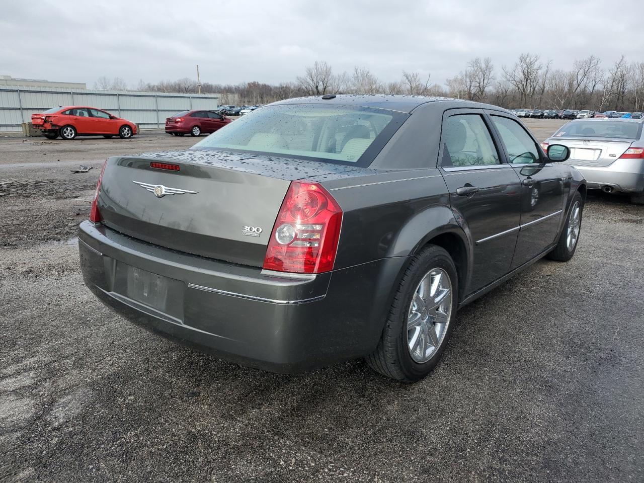 Изображение 3 Chrysler 300 Touring 2009 с VIN 2C3KA53V79H610419