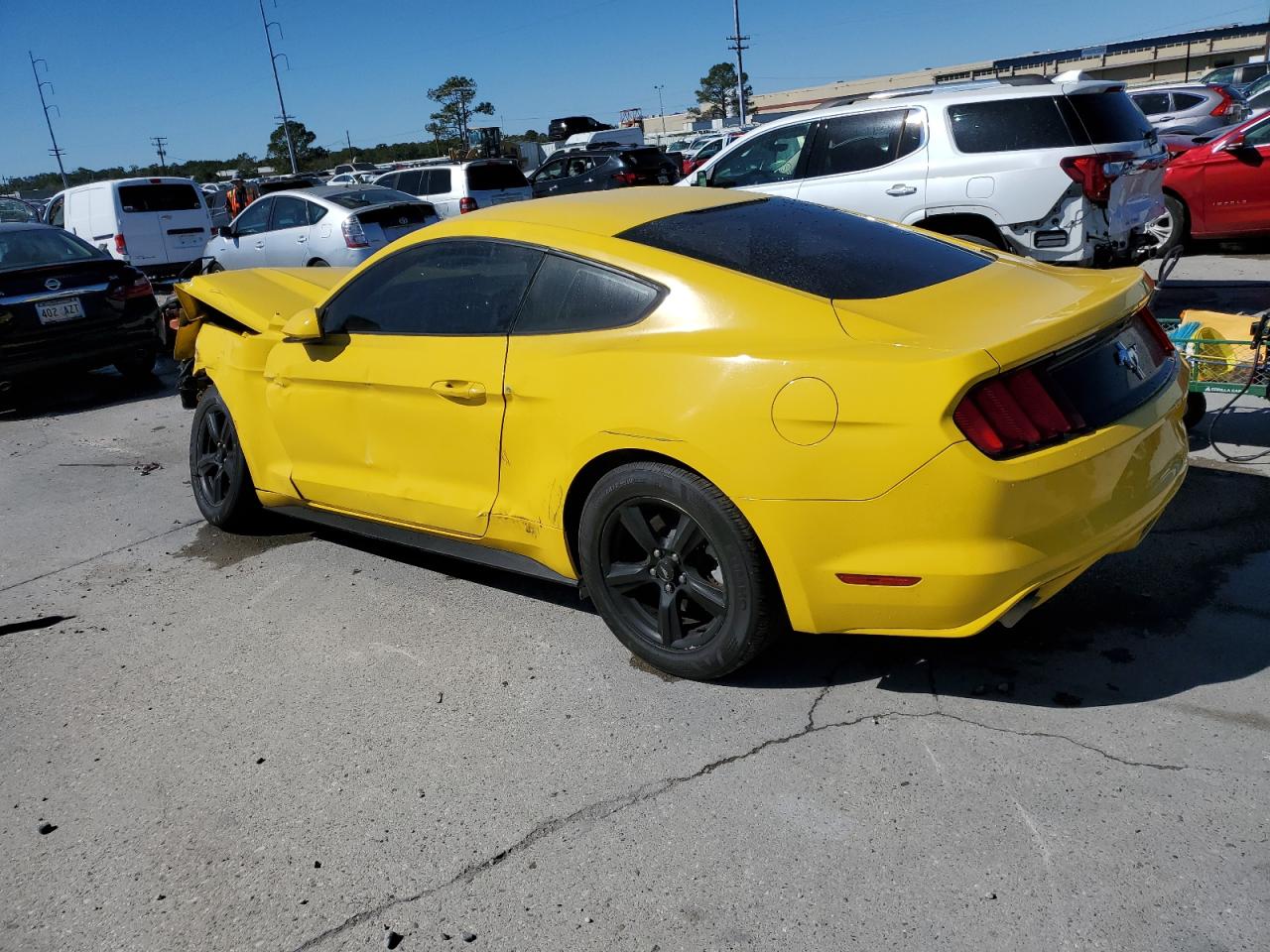 Image 2 of Ford Mustang 2017 with VIN 1FA6P8AMXH5259220