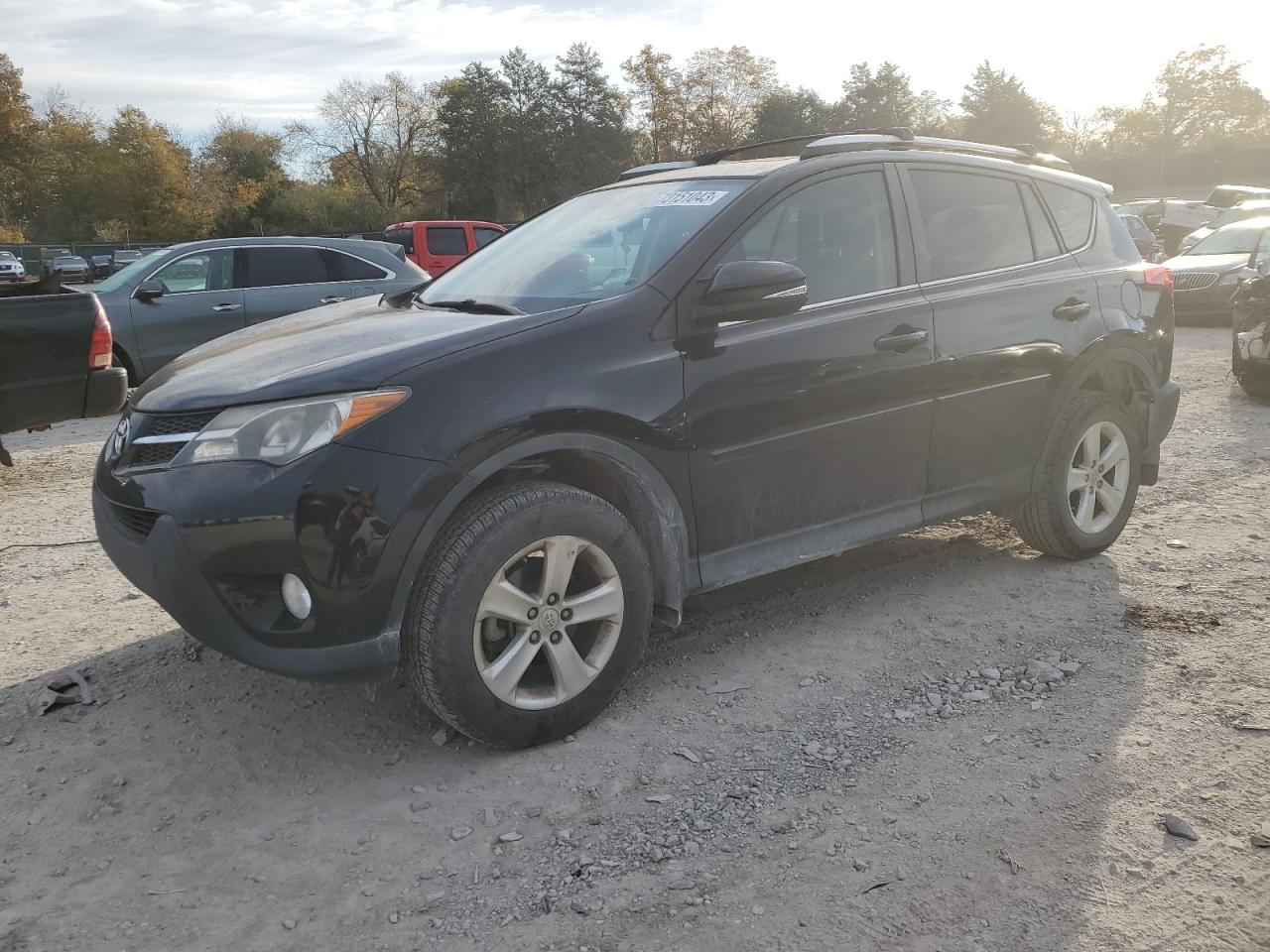 Image 1 of 2014 TOYOTA RAV4 XLE 2014 with VIN 2T3WFREV6EW102598