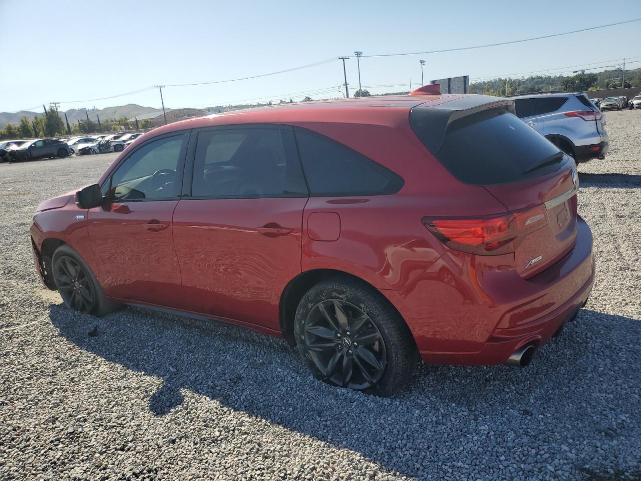 Obraz 2 z 2020 ACURA MDX A-SPEC 2020 z VIN 5J8YD4H0XLL027987