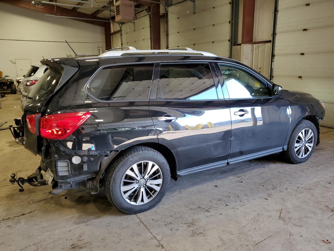 Image 3 of 2018 NISSAN PATHFINDER S 2018 with VIN 5N1DR2MM5JC608060