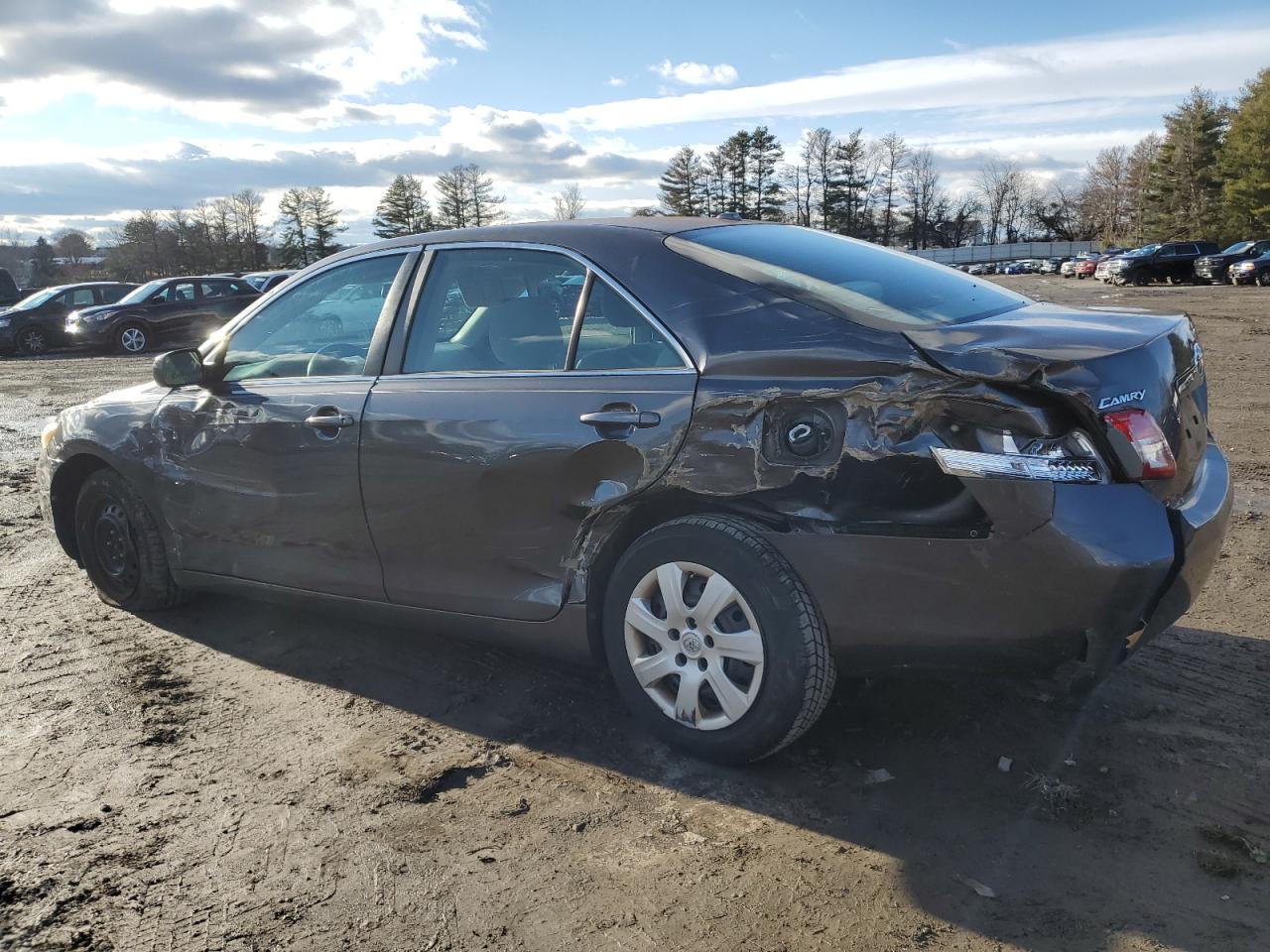 Obraz 2 z 2010 TOYOTA CAMRY BASE 2010 z VIN 4T4BF3EK7AR018056