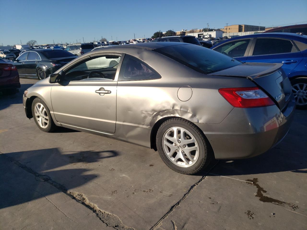 Image 2 of 2007 HONDA CIVIC LX 2007 with VIN 2HGFG11617H584950