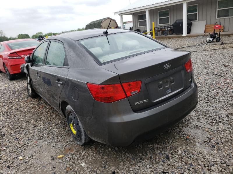 Image 3 of 2013 KIA FORTE EX 2013 with VIN KNAFU4A24D5717920