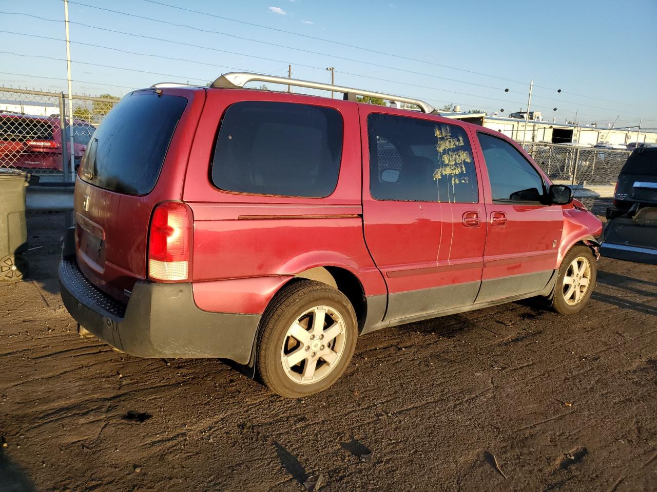 Image 3 of 2005 SATURN RELAY 3 2005 with VIN 5GZDX23L45D206239