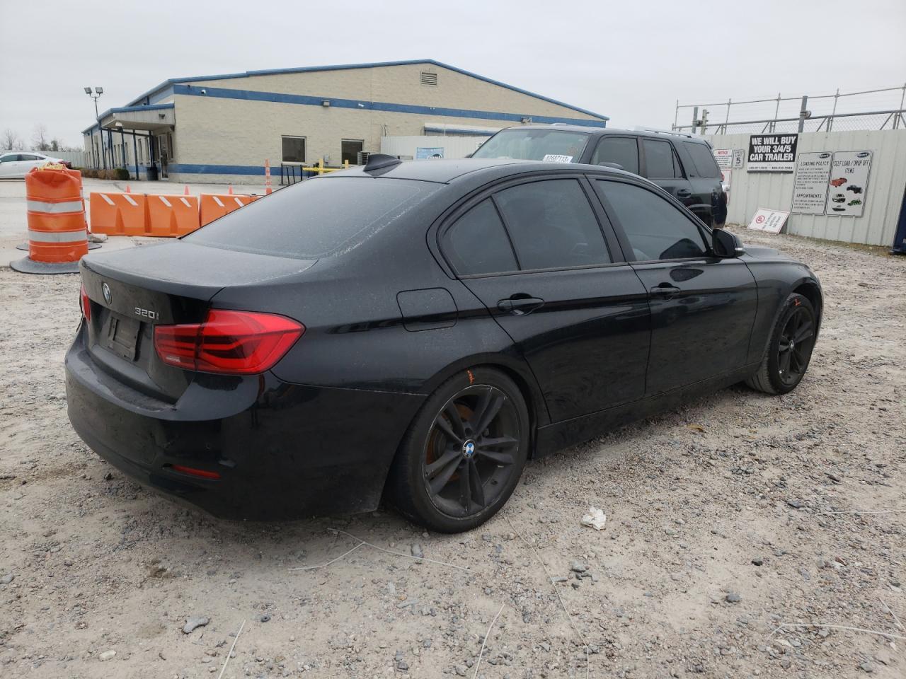 Obraz 3 z 2018 BMW 320 I 2018 z VIN WBA8E1G59JNU90595