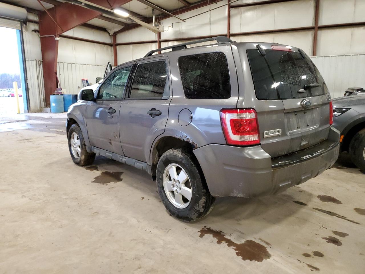 Изображение 2 2012 FORD ESCAPE XLT 2012 с VIN 1FMCU0D72CKB02655