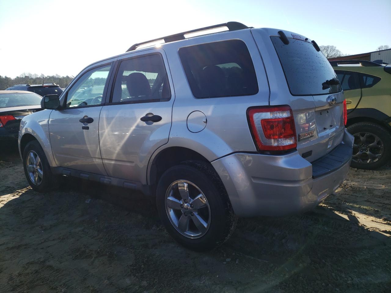 Obraz 2 z 2011 FORD ESCAPE XLT 2011 z VIN 1FMCU0DG7BKC01356