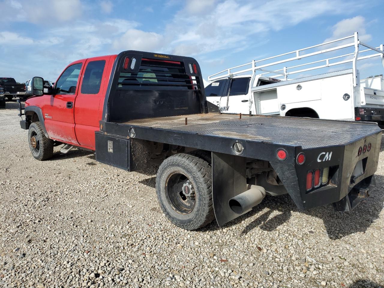 Image 2 of 2006 GMC NEW SIERRA K3500 2006 with VIN 1GDJK39D86E201528