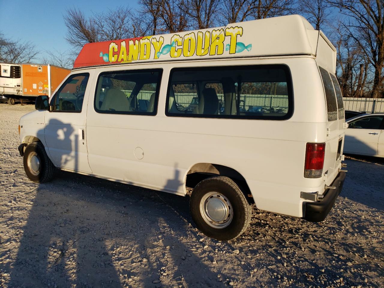 Изображение 2 2002 FORD ECONOLINE E150 VAN 2002 с VIN 1FTRE14L62HA65541