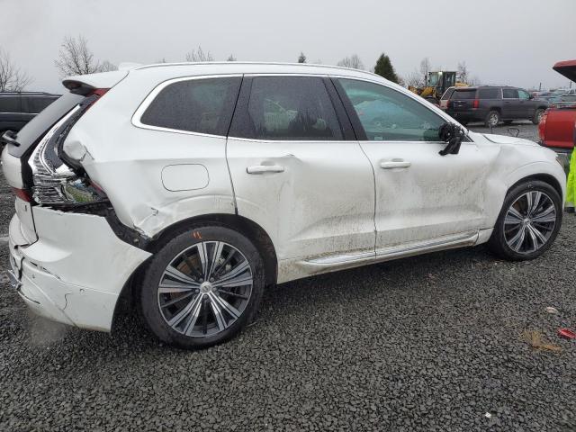 Image 3 of 2022 VOLVO XC60 T8 RECHARGE INSCRIPTION 2022 with VIN YV4H60DL9N1008375