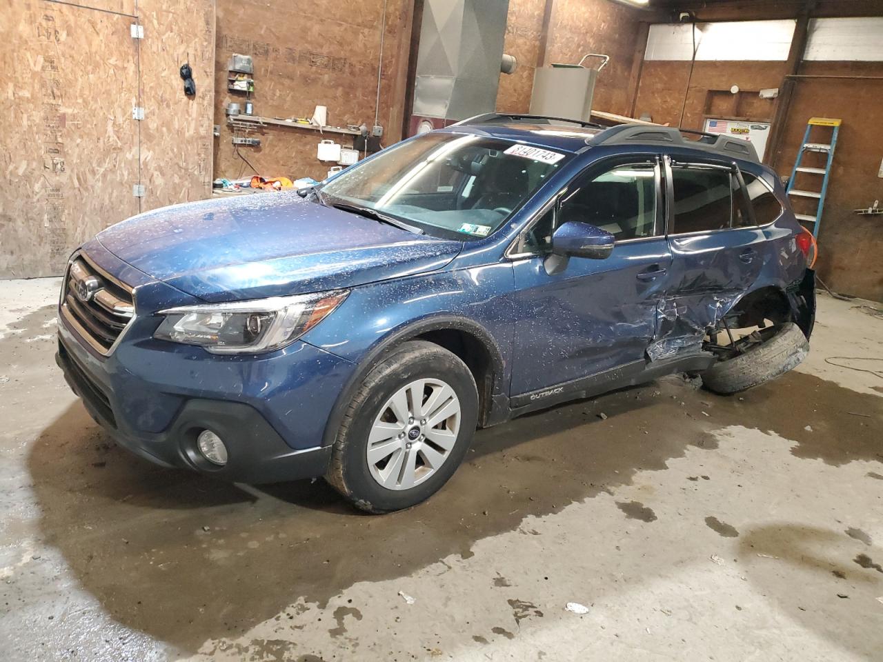 Изображение 1 2019 SUBARU OUTBACK 2.5I PREMIUM 2019 с VIN 4S4BSAHC4K3325285