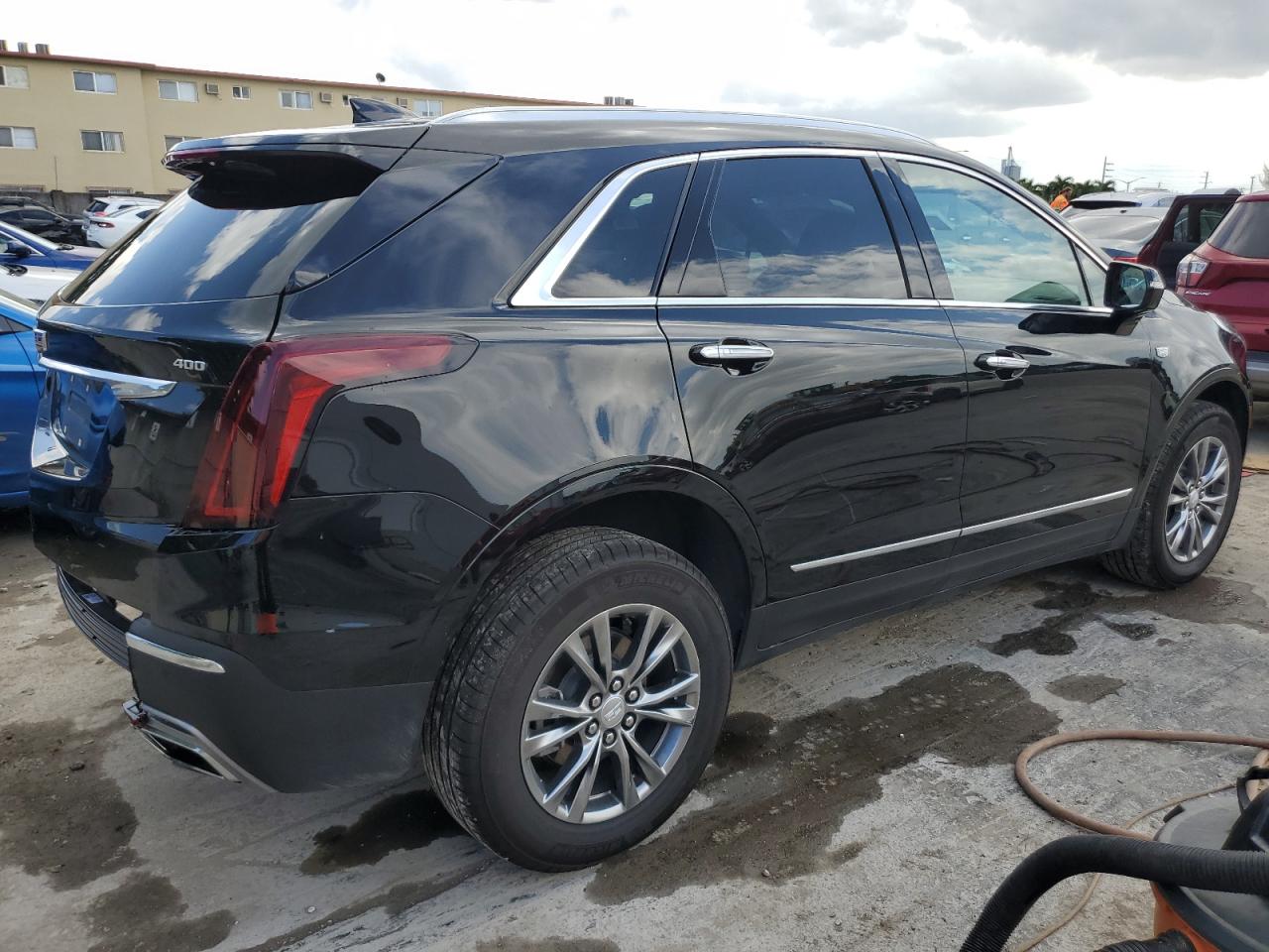 Image 3 of 2023 CADILLAC XT5 PREMIUM LUXURY 2023 with VIN 1GYKNDRS9PZ155927