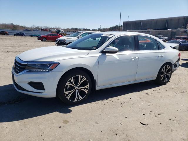Image 1 of 2022 VOLKSWAGEN PASSAT SE 2022 with VIN 1VWSA7A3XNC005930