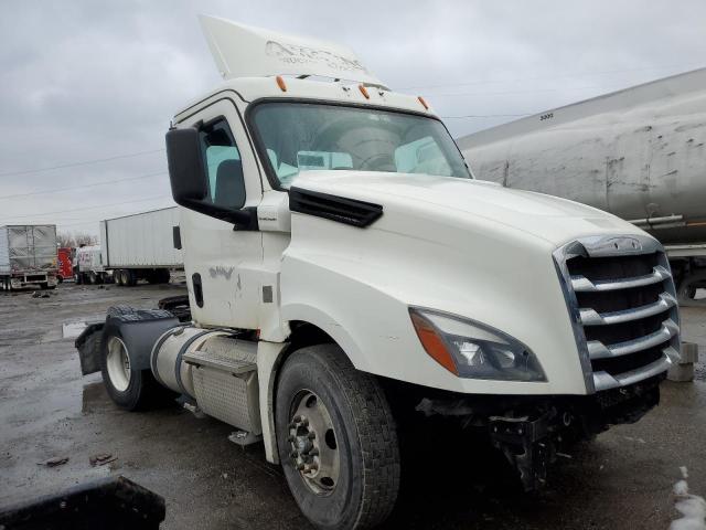2019 FREIGHTLINER CASCADIA 126  2019 image