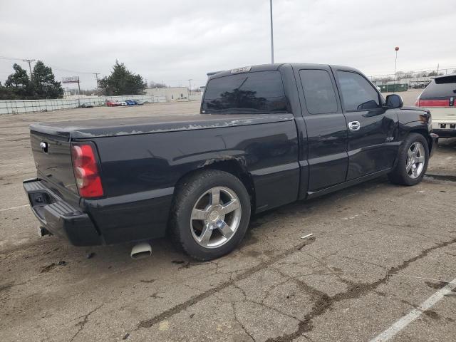 Obraz 3 z 2004 CHEVROLET SILVERADO K1500 2004 z VIN 2GCEK19N041396140
